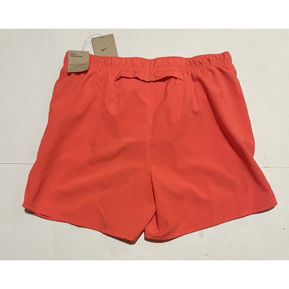 Nike Challenger Dri-Fit 5